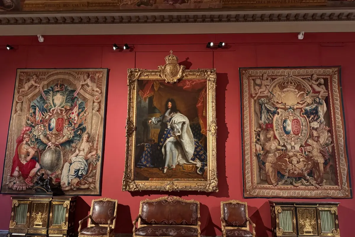 Louvre Museum - Portrait Louis XIV -Hyacinthe