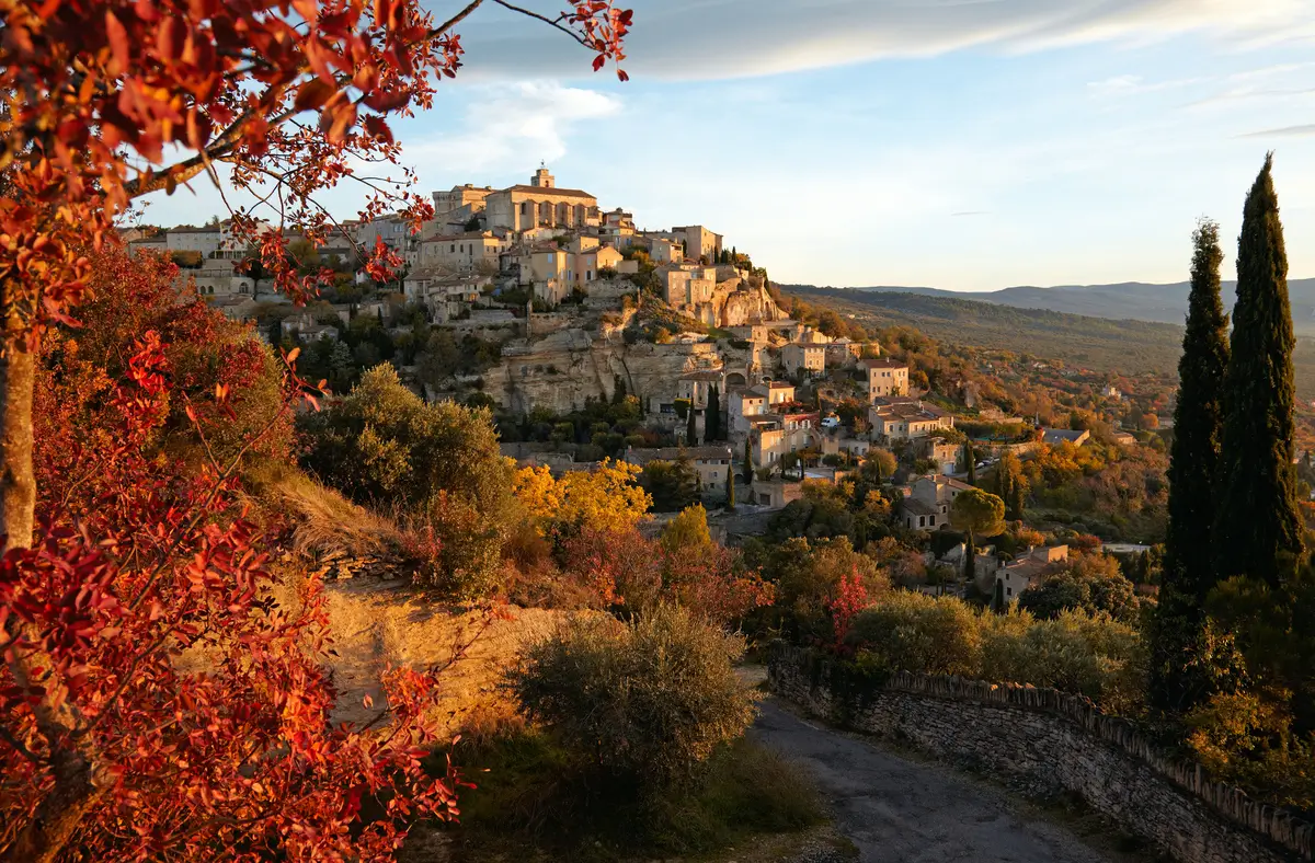 View on the village of Gordes in Luberon