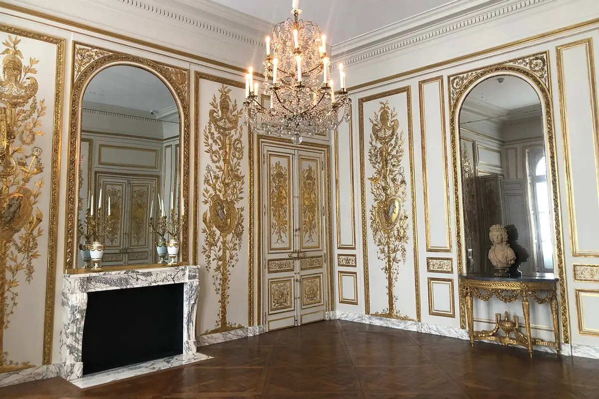 Carnavalet Museum - Permanent Collections