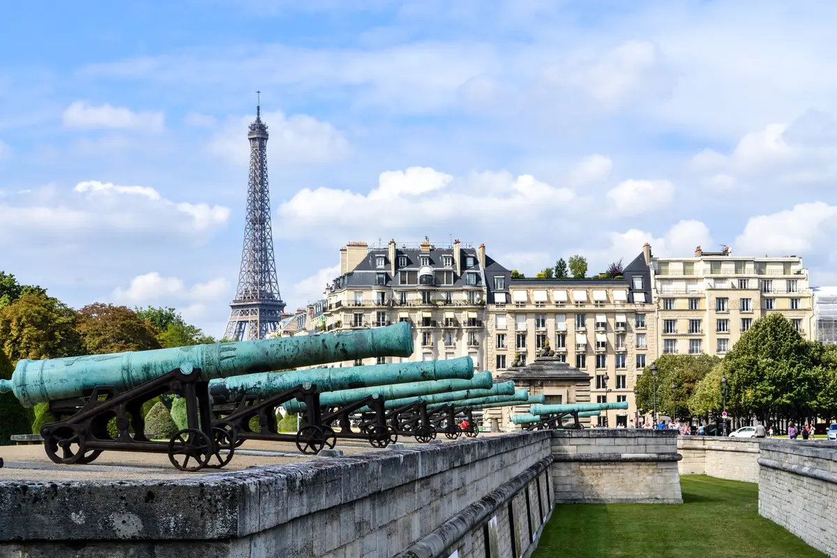 Invalides War Museum - Cannons