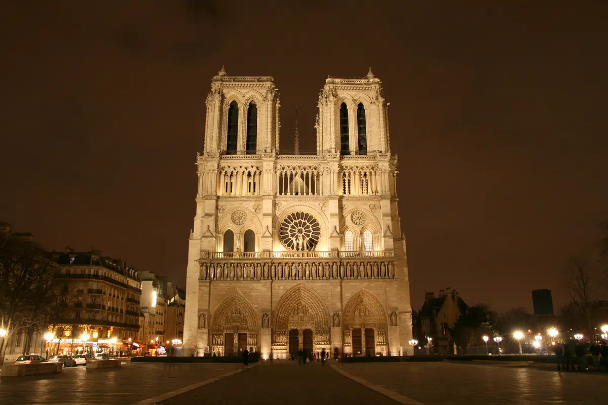 Paris Notre Dame Cathedral at night