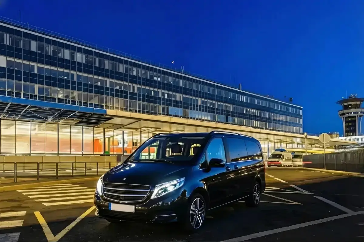 Paris Orly Airport Private Transfer by Mercedes V-Class