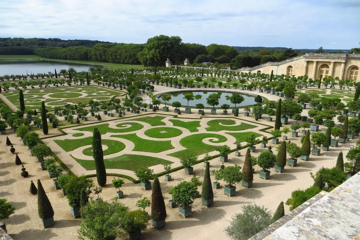 Versailles Castle - Orangerie Gardens