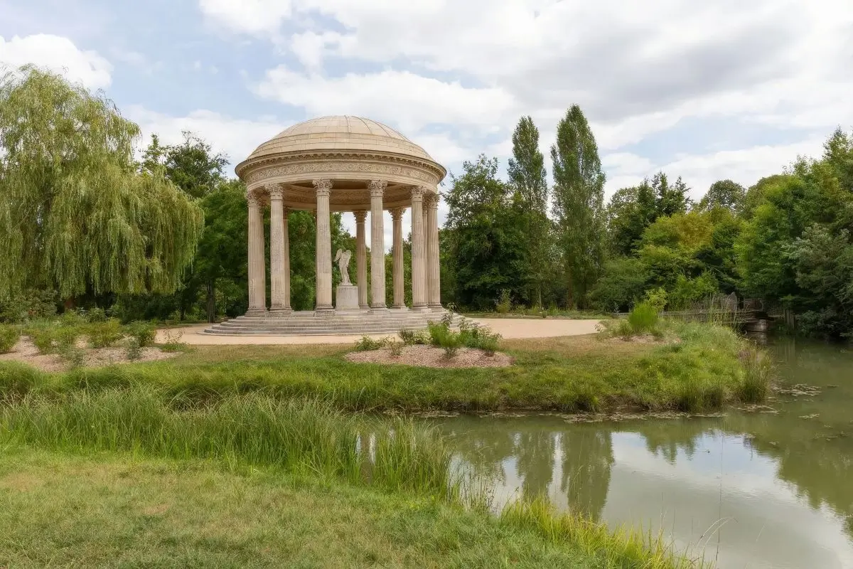 Versailles Castle - Temple of Love