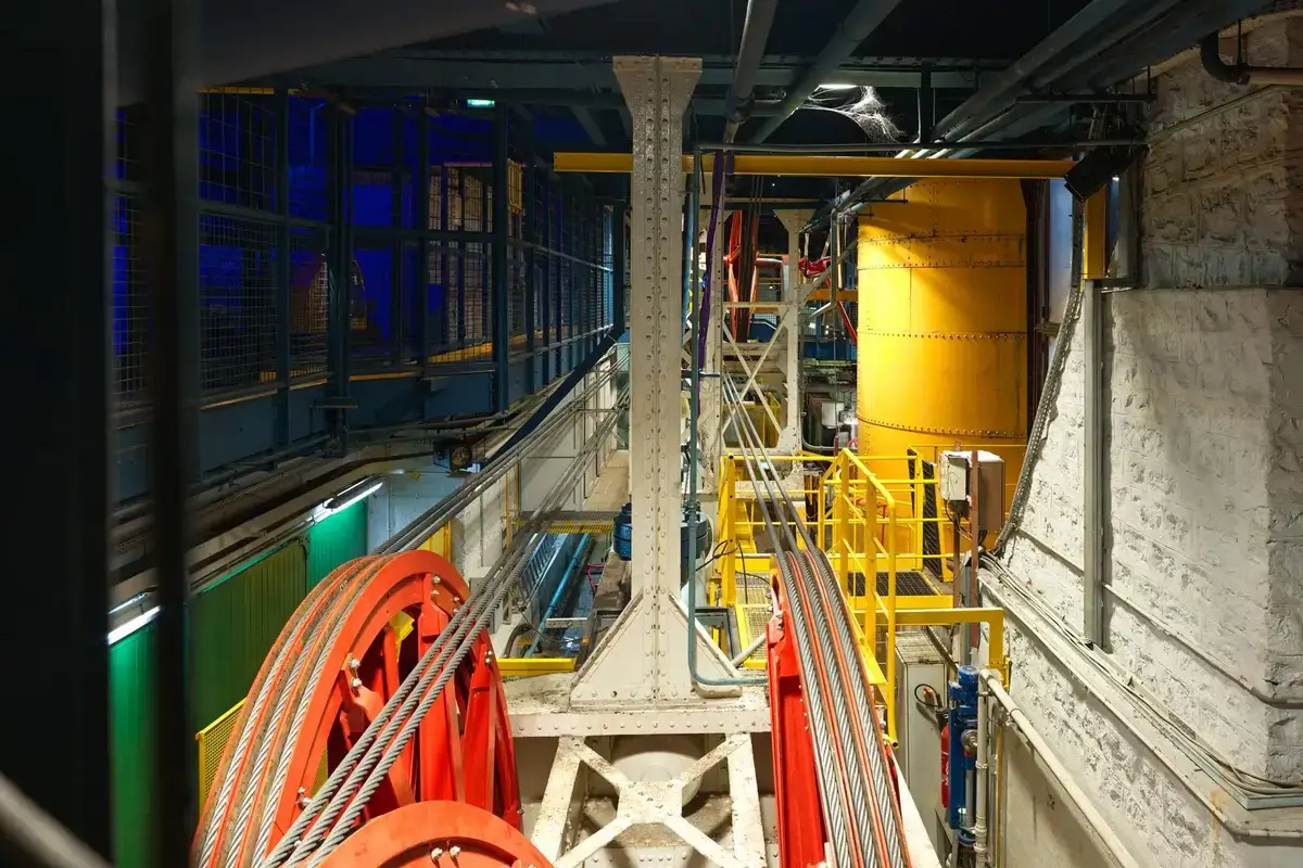 VIP Eiffel Tower Private Tour - Hidden Lift Machinery